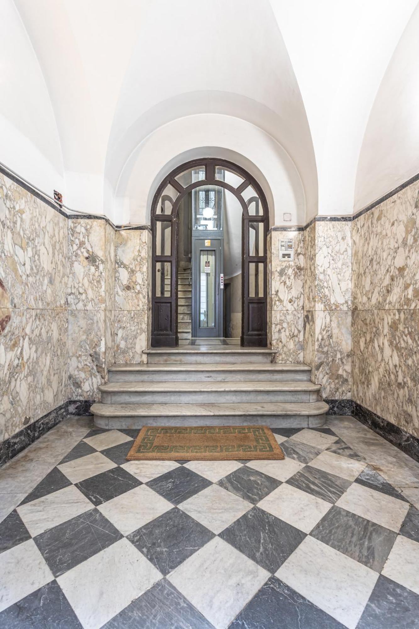 Private Apartment Colosseum Ρώμη Εξωτερικό φωτογραφία